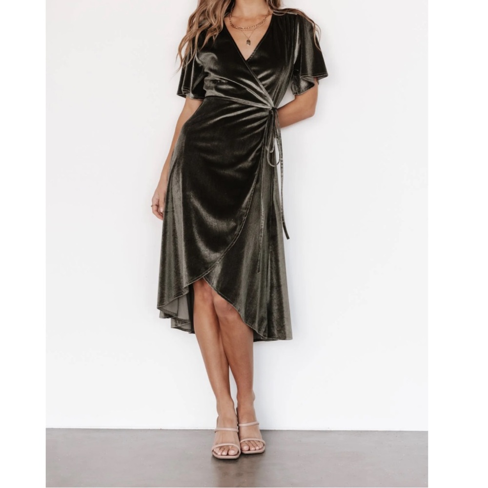 NWOT - Baltic Born Velvet Midi Wrap Dress